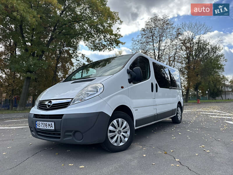 Минивэн Opel Vivaro 2014 в Виннице