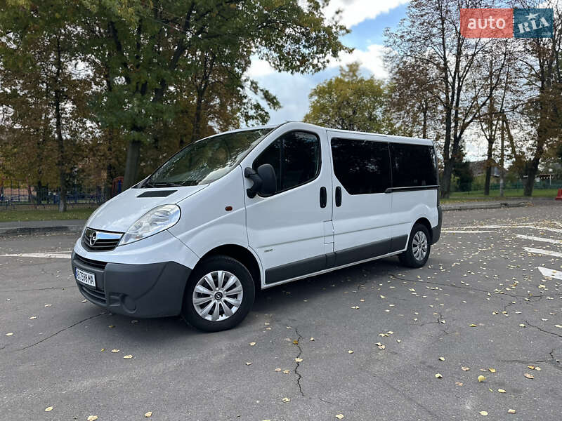 Минивэн Opel Vivaro 2014 в Виннице