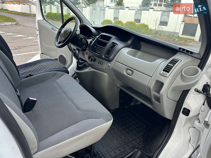 Минивэн Opel Vivaro 2014 в Виннице