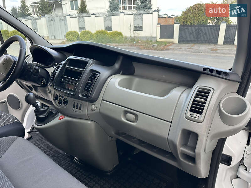 Минивэн Opel Vivaro 2014 в Виннице