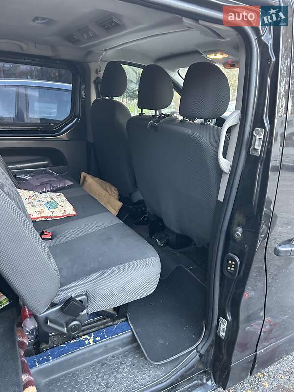 Мінівен Opel Vivaro 2015 в Бершаді