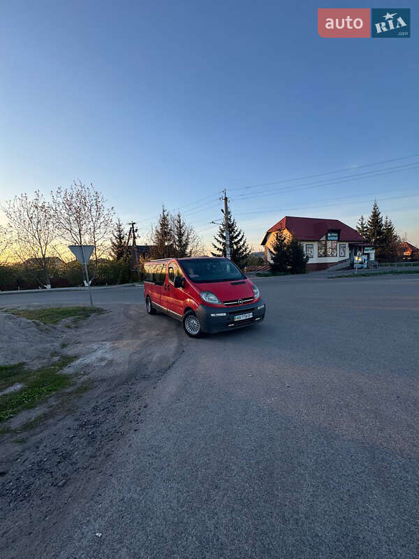 Мінівен Opel Vivaro 2002 в Вінниці