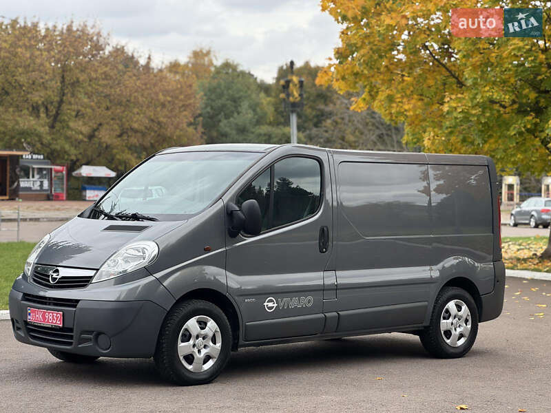 Вантажний фургон Opel Vivaro 2013 в Рівному фото 7 Вантажний фургон Opel Vivaro 2013 в Рівному