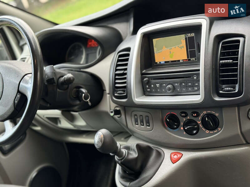 Грузовой фургон Opel Vivaro 2014 в Ровно