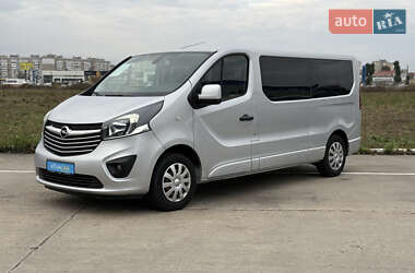 Минивэн Opel Vivaro 2015 в Киеве