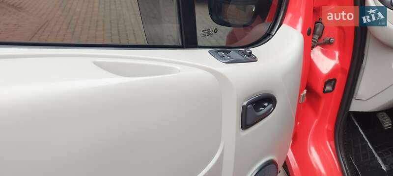 Грузовой фургон Opel Vivaro 2013 в Радомышле фото 25 Грузовой фургон Opel Vivaro 2013 в Радомышле