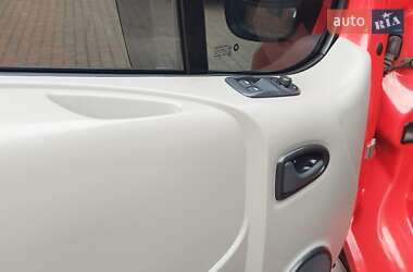 Вантажний фургон Opel Vivaro 2013 в  фото 25 Вантажний фургон Opel Vivaro 2013 в