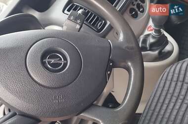 Вантажний фургон Opel Vivaro 2013 в  фото 26 Вантажний фургон Opel Vivaro 2013 в