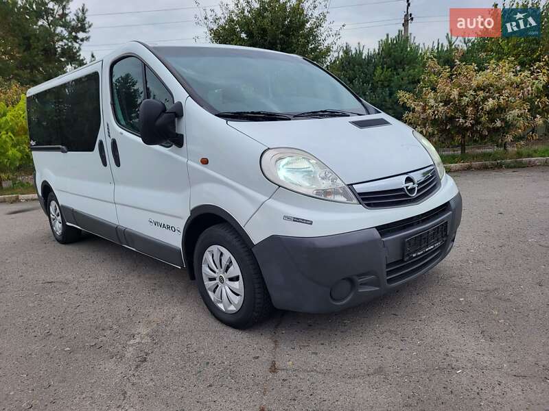 Мінівен Opel Vivaro 2007 в Хмельницькому
