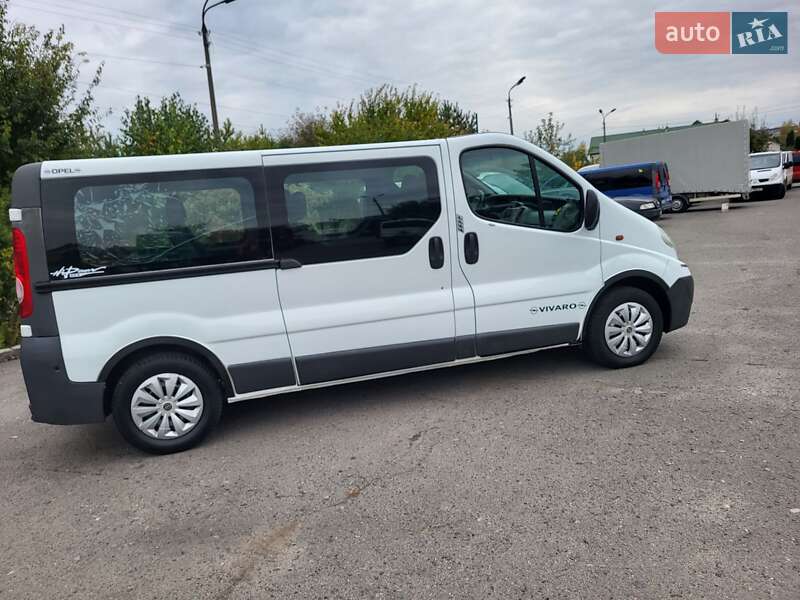 Мінівен Opel Vivaro 2007 в Хмельницькому