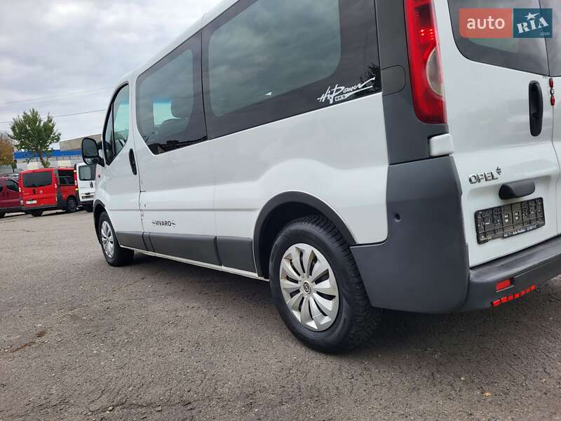 Мінівен Opel Vivaro 2007 в Хмельницькому