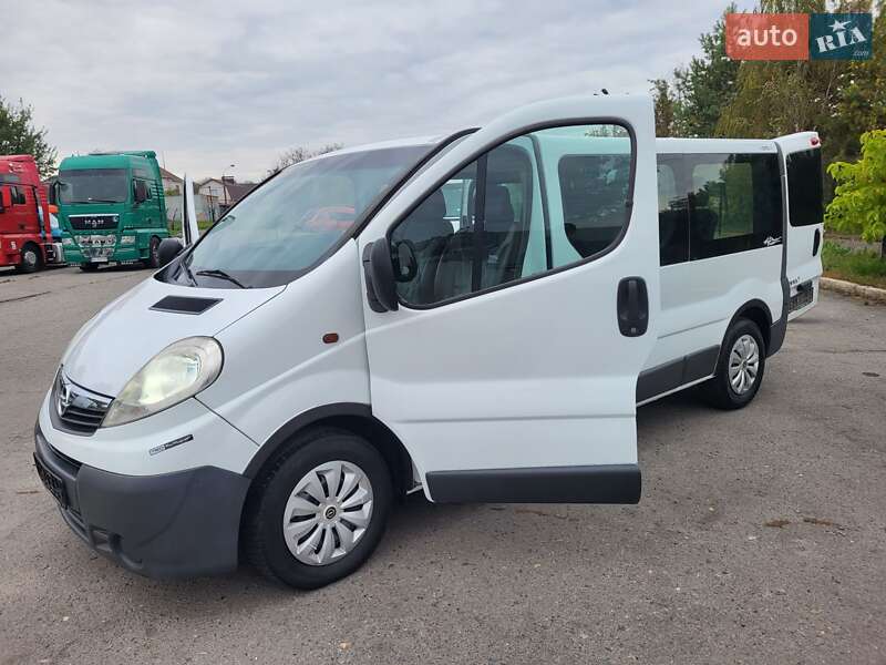Мінівен Opel Vivaro 2007 в Хмельницькому