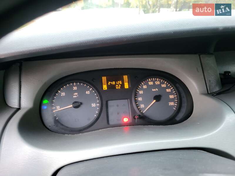 Мінівен Opel Vivaro 2007 в Хмельницькому