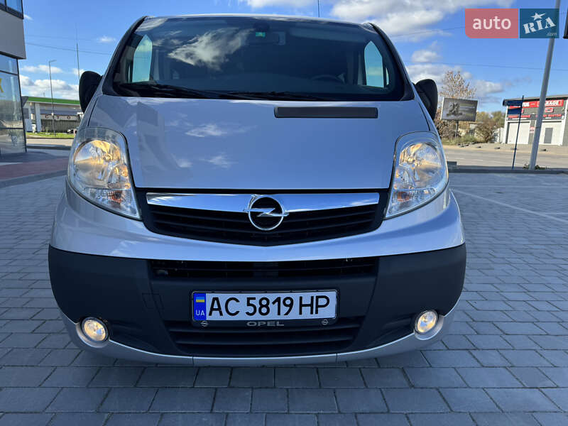 Минивэн Opel Vivaro 2011 в Ивано-Франковске фото 7 Минивэн Opel Vivaro 2011 в Ивано-Франковске