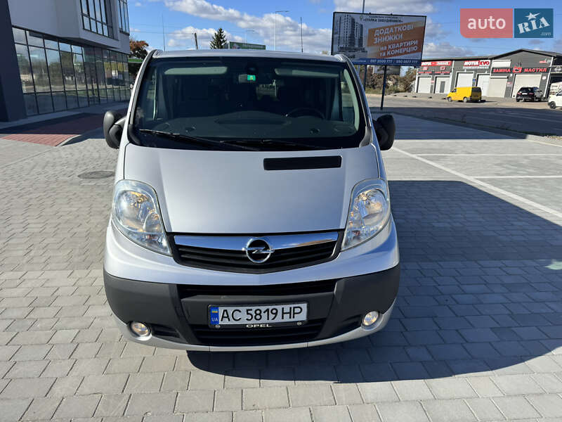 Минивэн Opel Vivaro 2011 в Ивано-Франковске фото 13 Минивэн Opel Vivaro 2011 в Ивано-Франковске