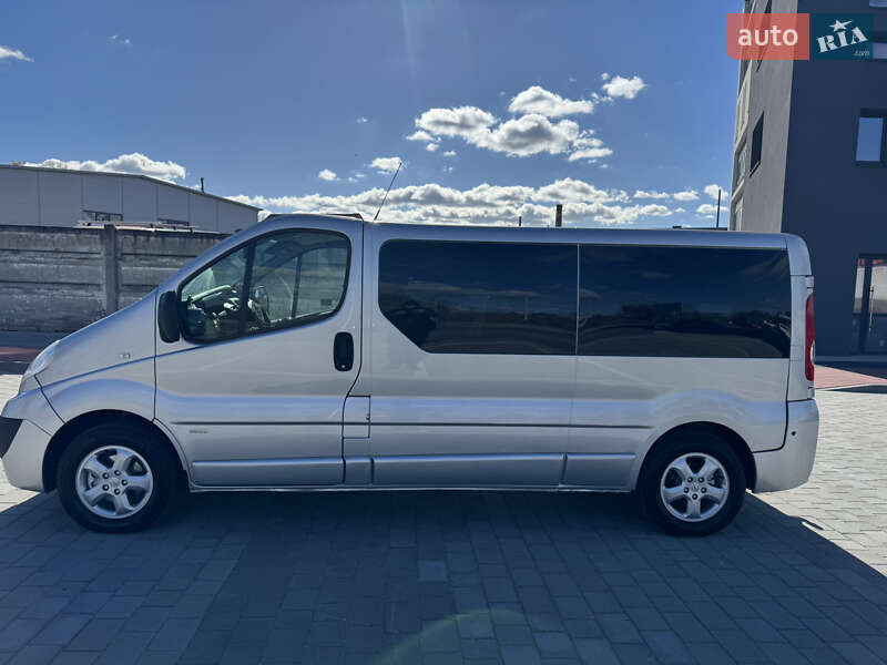 Минивэн Opel Vivaro 2011 в Ивано-Франковске фото 19 Минивэн Opel Vivaro 2011 в Ивано-Франковске