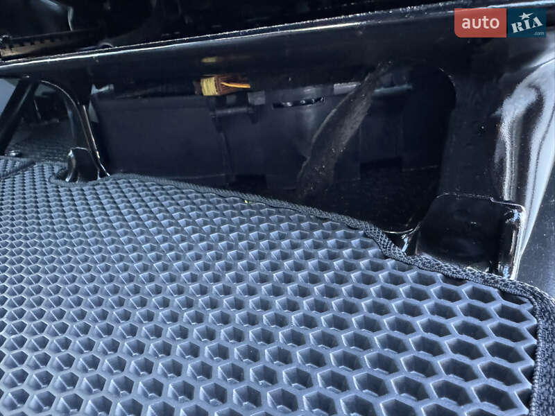 Минивэн Opel Vivaro 2011 в Ивано-Франковске фото 76 Минивэн Opel Vivaro 2011 в Ивано-Франковске