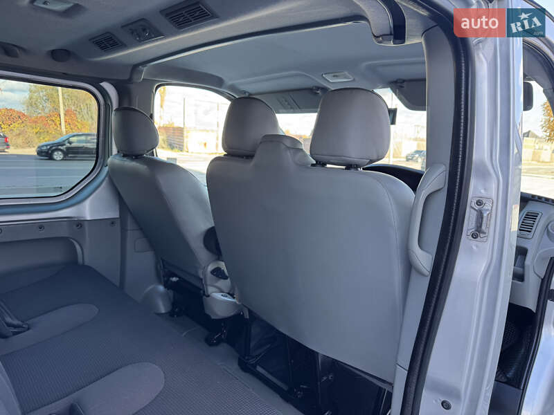 Минивэн Opel Vivaro 2011 в Ивано-Франковске фото 93 Минивэн Opel Vivaro 2011 в Ивано-Франковске