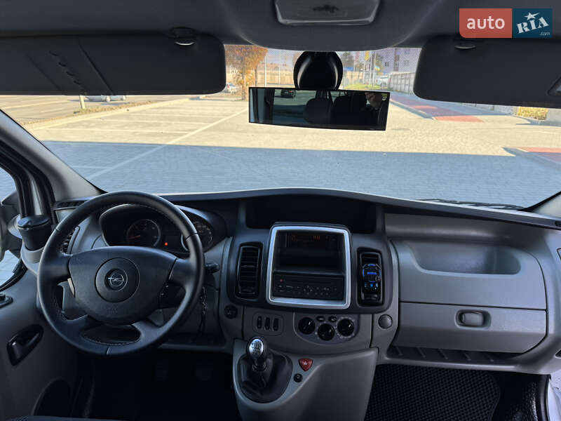 Минивэн Opel Vivaro 2011 в Ивано-Франковске фото 111 Минивэн Opel Vivaro 2011 в Ивано-Франковске