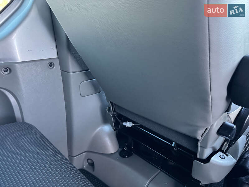 Минивэн Opel Vivaro 2011 в Ивано-Франковске фото 118 Минивэн Opel Vivaro 2011 в Ивано-Франковске