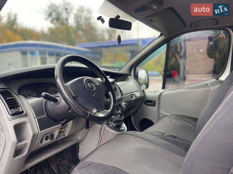Мінівен Opel Vivaro 2005 в Києві фото 5 Мінівен Opel Vivaro 2005 в Києві