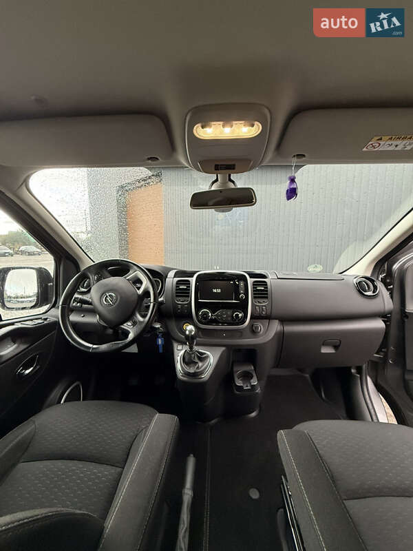 Мінівен Opel Vivaro 2018 в Івано-Франківську