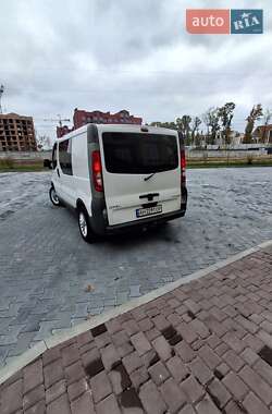 Минивэн Opel Vivaro 2007 в 