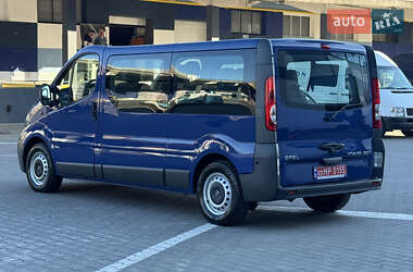 Минивэн Opel Vivaro 2009 в 