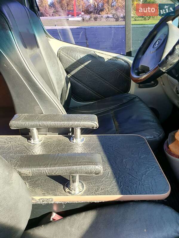 Минивэн Opel Vivaro 2002 в Одессе