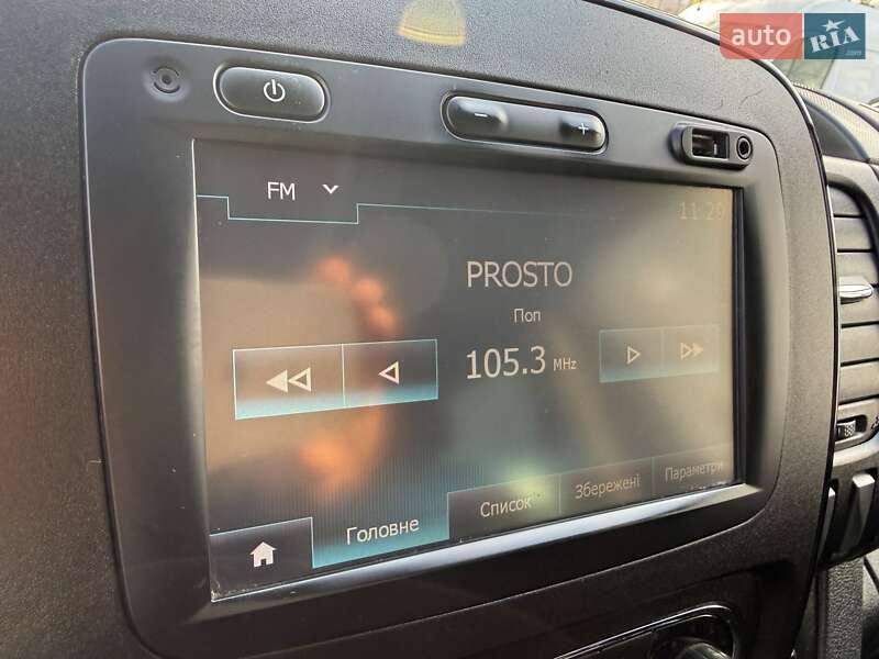 Мінівен Opel Vivaro 2016 в Одесі