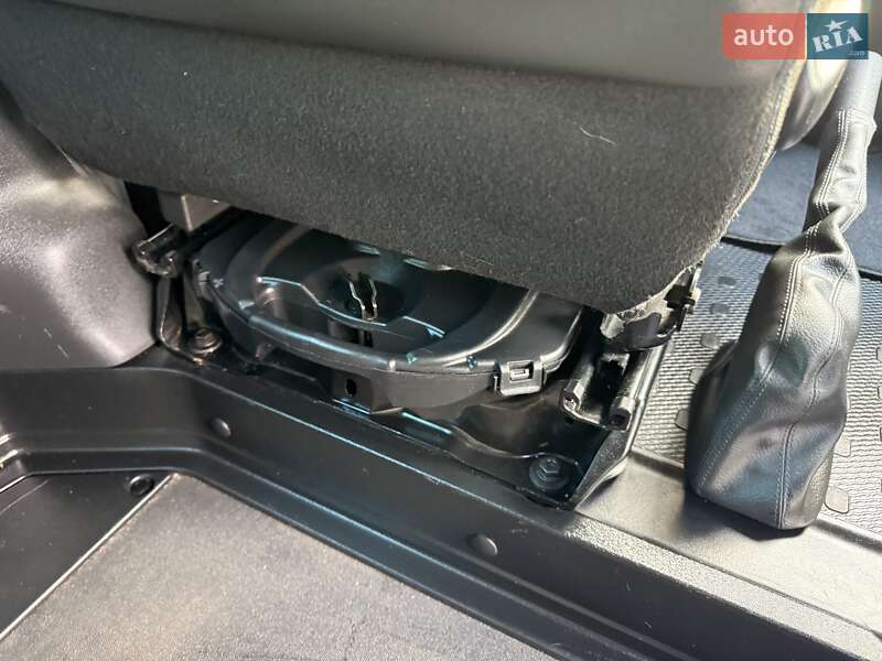 Мінівен Opel Vivaro 2016 в Одесі