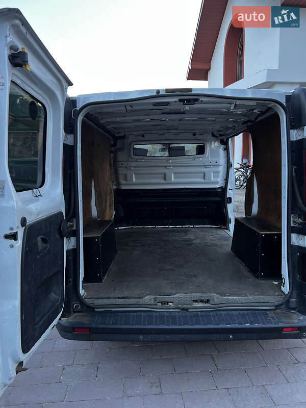 Грузовой фургон Opel Vivaro 2015 в Дублянах фото 12 Грузовой фургон Opel Vivaro 2015 в Дублянах