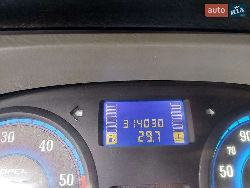Минивэн Opel Vivaro 2007 в Малине фото 9 Минивэн Opel Vivaro 2007 в Малине