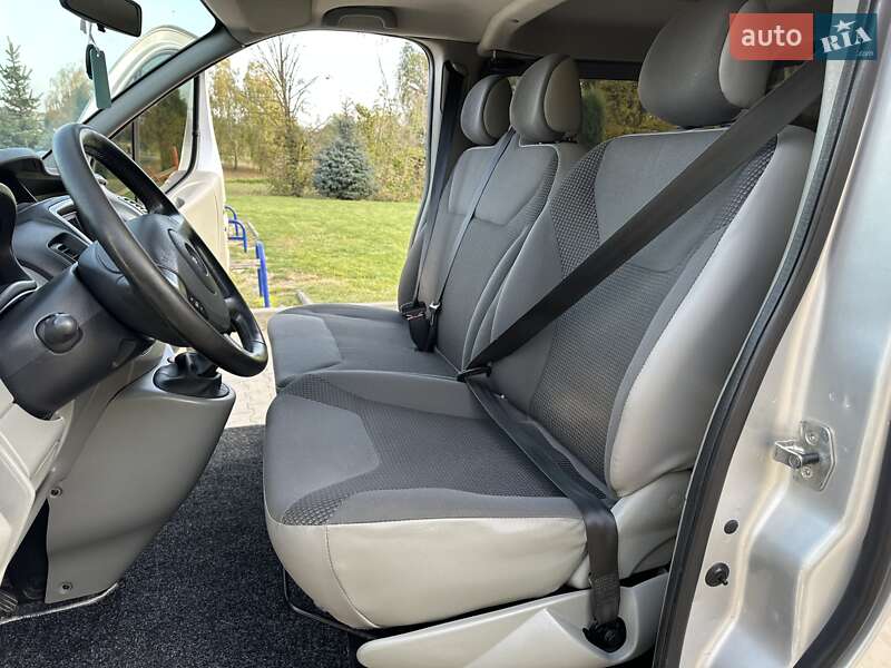 Минивэн Opel Vivaro 2013 в Дубно фото 22 Минивэн Opel Vivaro 2013 в Дубно