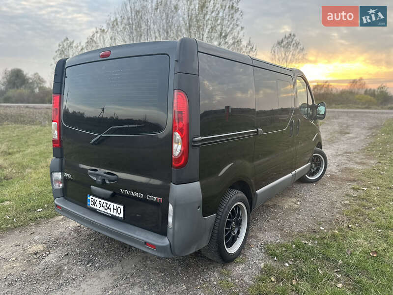 Минивэн Opel Vivaro 2007 в Ровно фото 9 Минивэн Opel Vivaro 2007 в Ровно