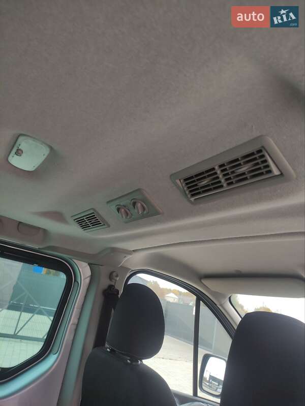 Минивэн Opel Vivaro 2015 в Бартатовом фото 60 Минивэн Opel Vivaro 2015 в Бартатовом
