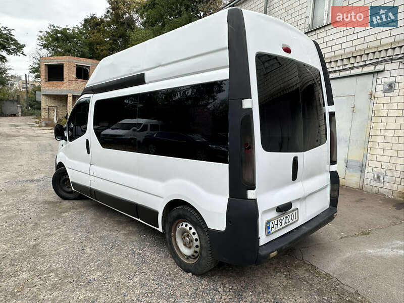 Минивэн Opel Vivaro 2003 в Киеве фото 14 Минивэн Opel Vivaro 2003 в Киеве