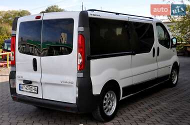Минивэн Opel Vivaro 2007 в 