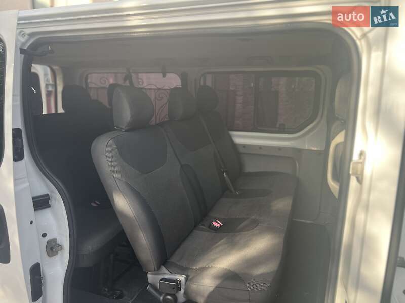 Минивэн Opel Vivaro 2008 в Одессе