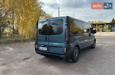 Минивэн Opel Vivaro 2006 в  фото 8 Минивэн Opel Vivaro 2006 в