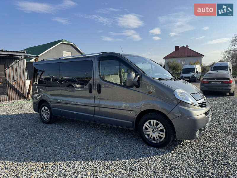 Минивэн Opel Vivaro 2013 в Черновцах фото 12 Минивэн Opel Vivaro 2013 в Черновцах