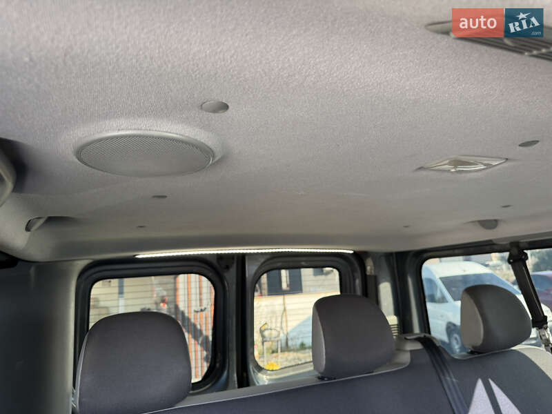 Минивэн Opel Vivaro 2013 в Черновцах фото 19 Минивэн Opel Vivaro 2013 в Черновцах
