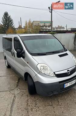 Мінівен Opel Vivaro 2008 в  фото 4 Мінівен Opel Vivaro 2008 в