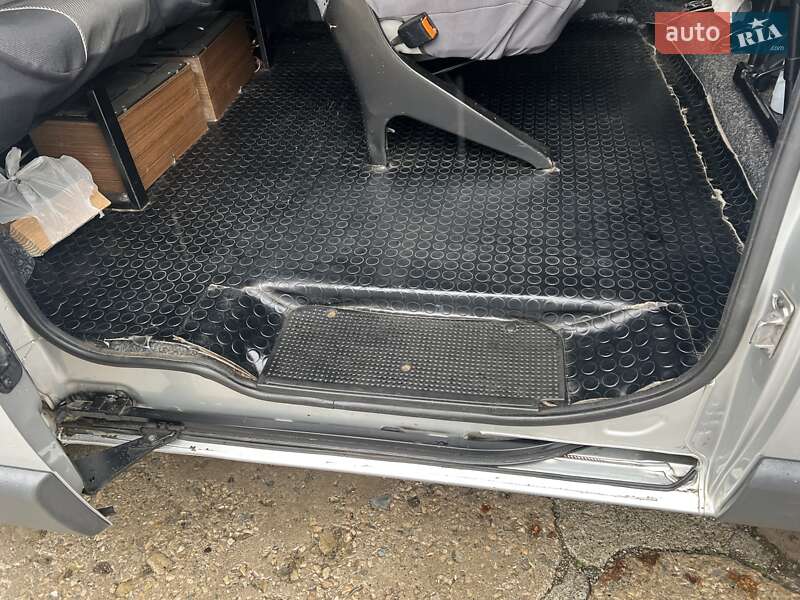 Мінівен Opel Vivaro 2008 в Стрию фото 31 Мінівен Opel Vivaro 2008 в Стрию