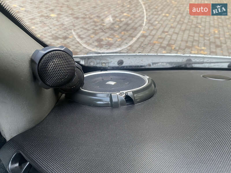 Минивэн Opel Vivaro 2006 в Трускавце фото 65 Минивэн Opel Vivaro 2006 в Трускавце