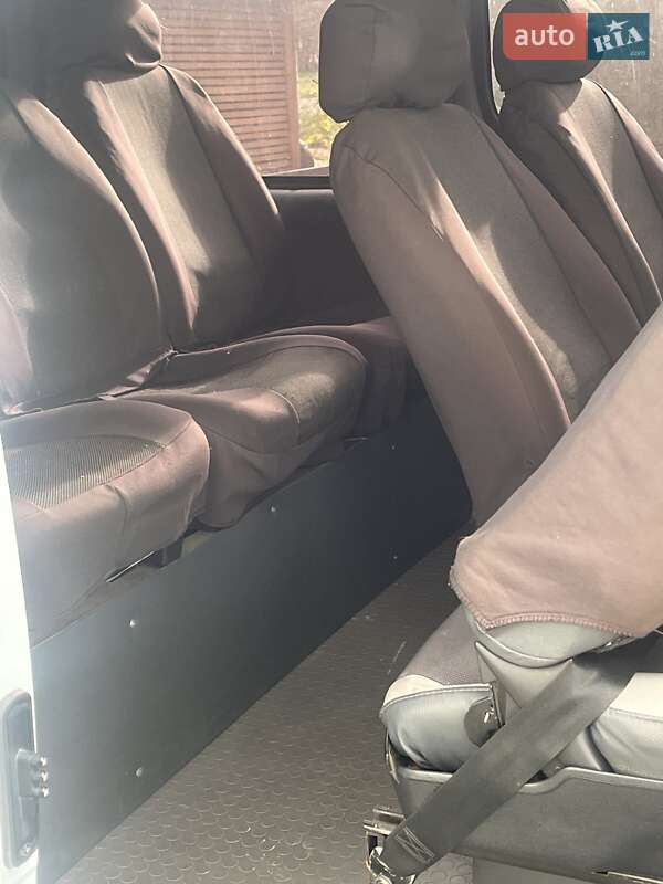 Мінівен Opel Vivaro 2008 в Львові фото 12 Мінівен Opel Vivaro 2008 в Львові