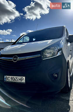 Мінівен Opel Vivaro 2015 в Львові Мінівен Opel Vivaro 2015 в Львові