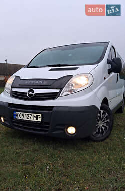 Минивэн Opel Vivaro 2007 в Валках
