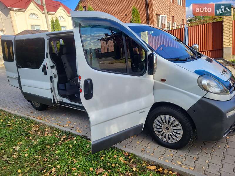 Мінівен Opel Vivaro 2006 в Хмельницькому фото 49 Мінівен Opel Vivaro 2006 в Хмельницькому