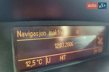 Минивэн Opel Vivaro 2006 в 